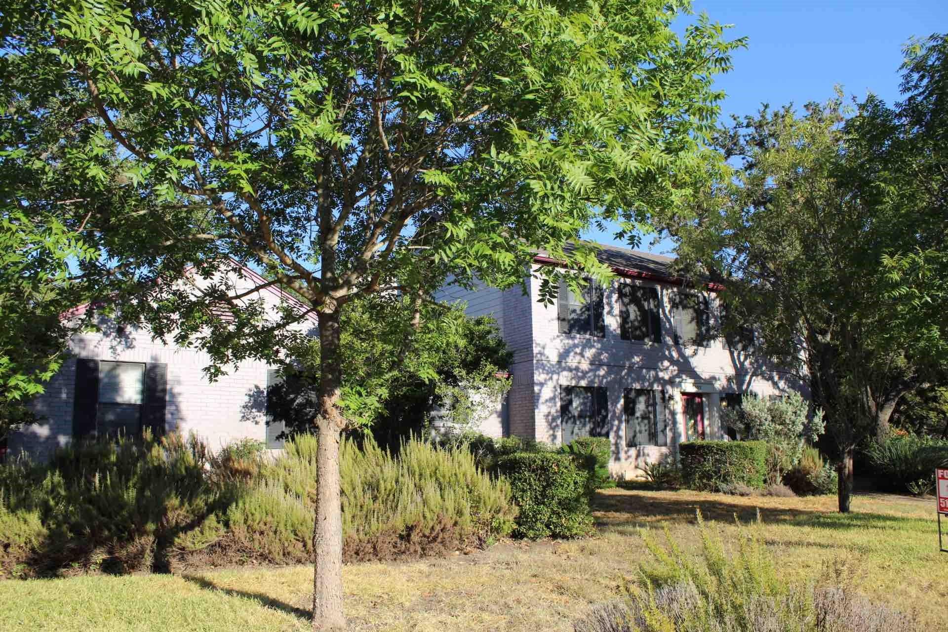 Listing photo 1 of 5402  Musket Rdg