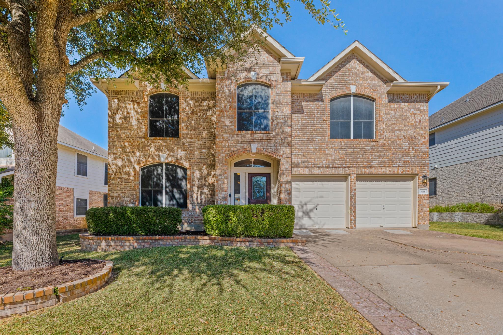 Listing photo 1 of 3718  Eagles Nest St