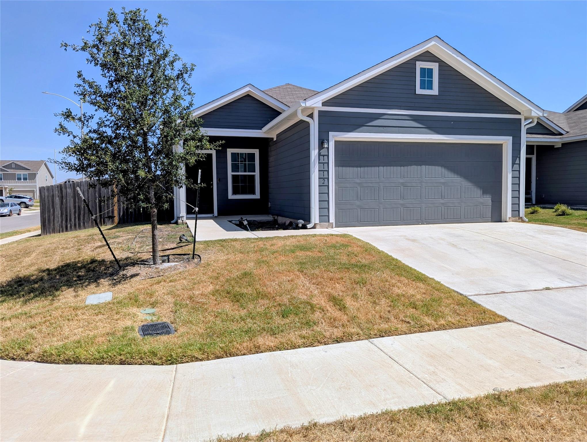 Listing photo 1 of 1112  Minnow Ln