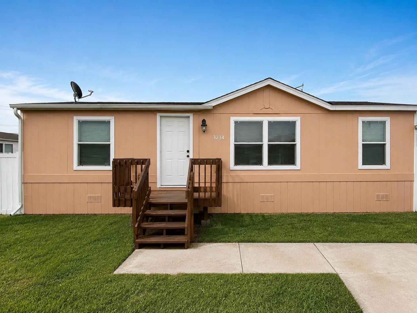 Listing photo 1 of 3234  Cantabrian Dr