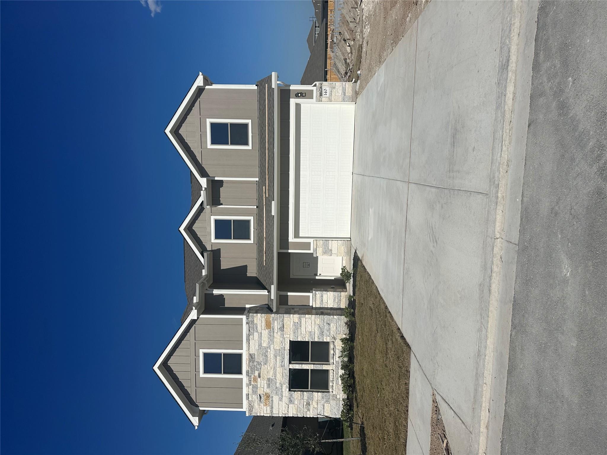 Listing photo 1 of 140  Wind Hill None