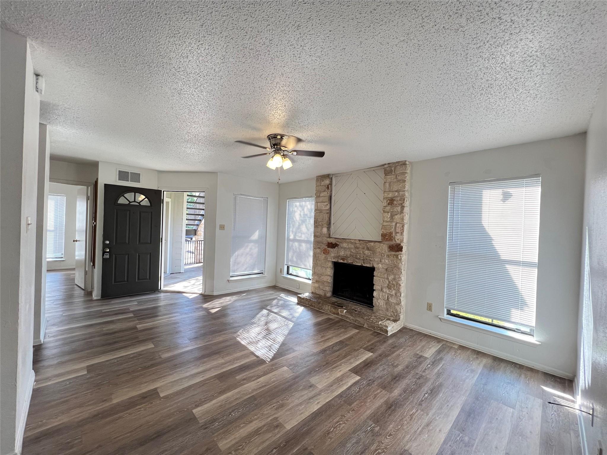 Listing photo 1 of 10616  Mellow Meadows Dr  #27A