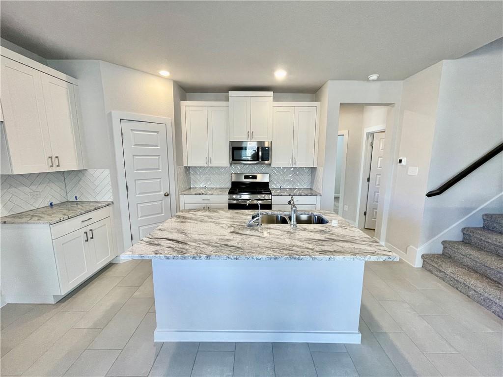 Listing photo 1 of 2945  Sage Ranch Dr