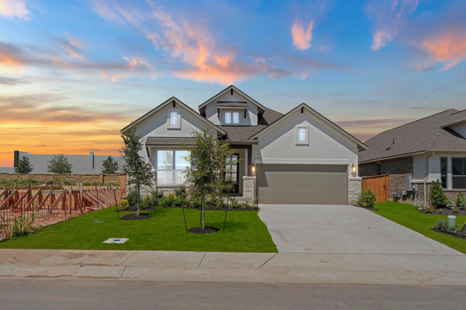 Ảnh nhà đang rao bán 1 của 1413  Corduroy Ln