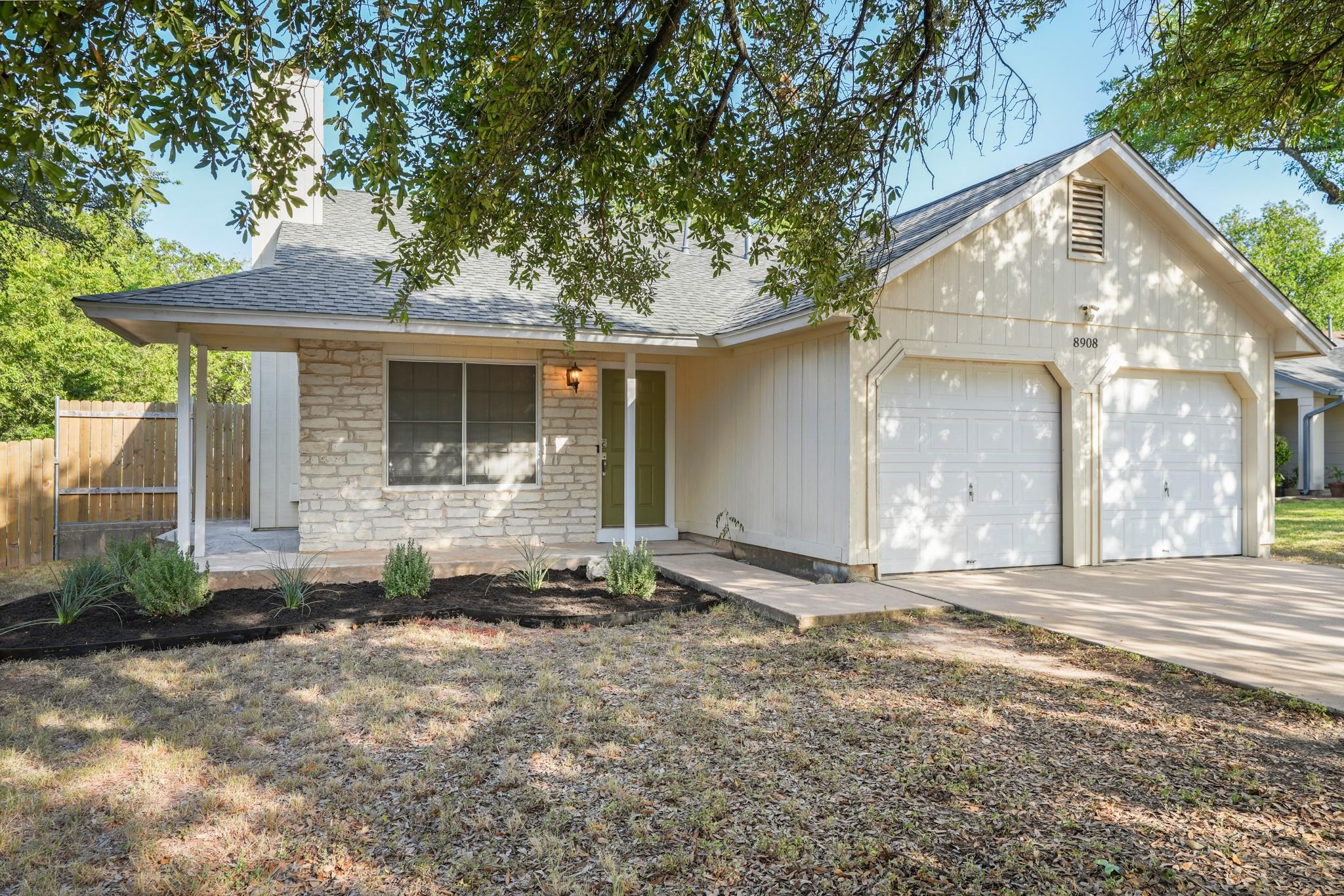 Listing photo 1 of 8908  Kentish Cv