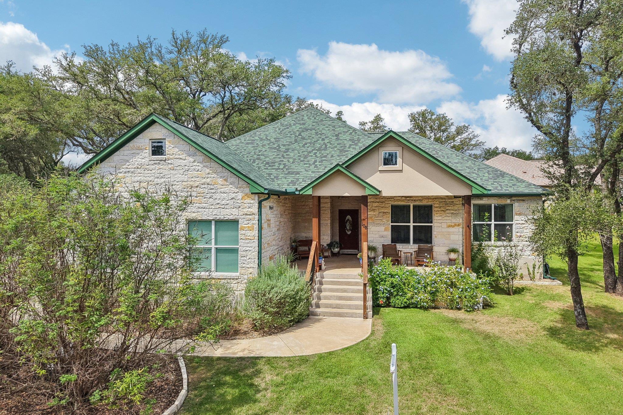 Listing photo 1 of 108  Mountain Laurel Way