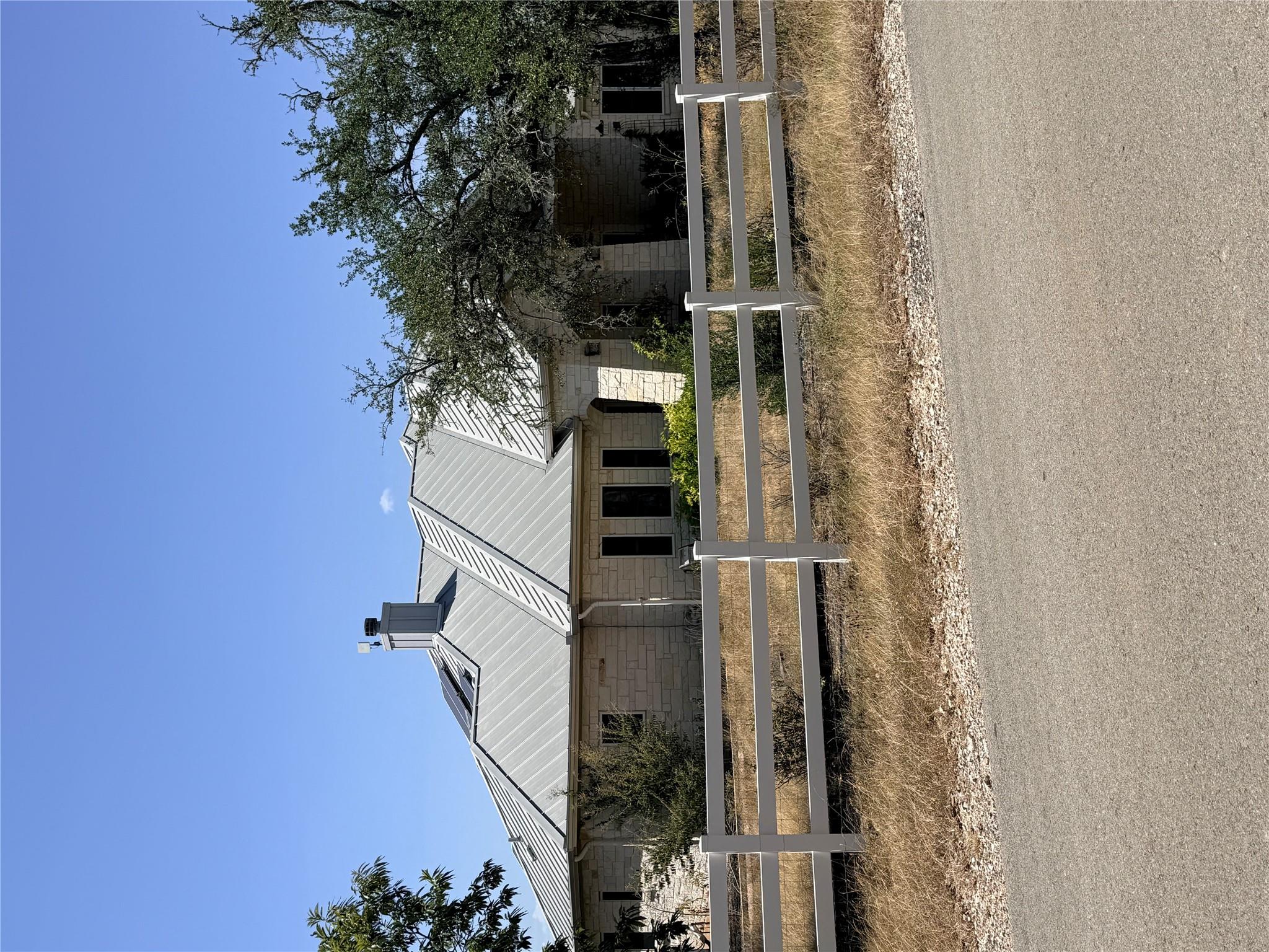 Listing photo 1 of 300  Medlin Creek Loop