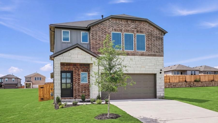 Listing photo 1 of 142  Jake Pine Dr