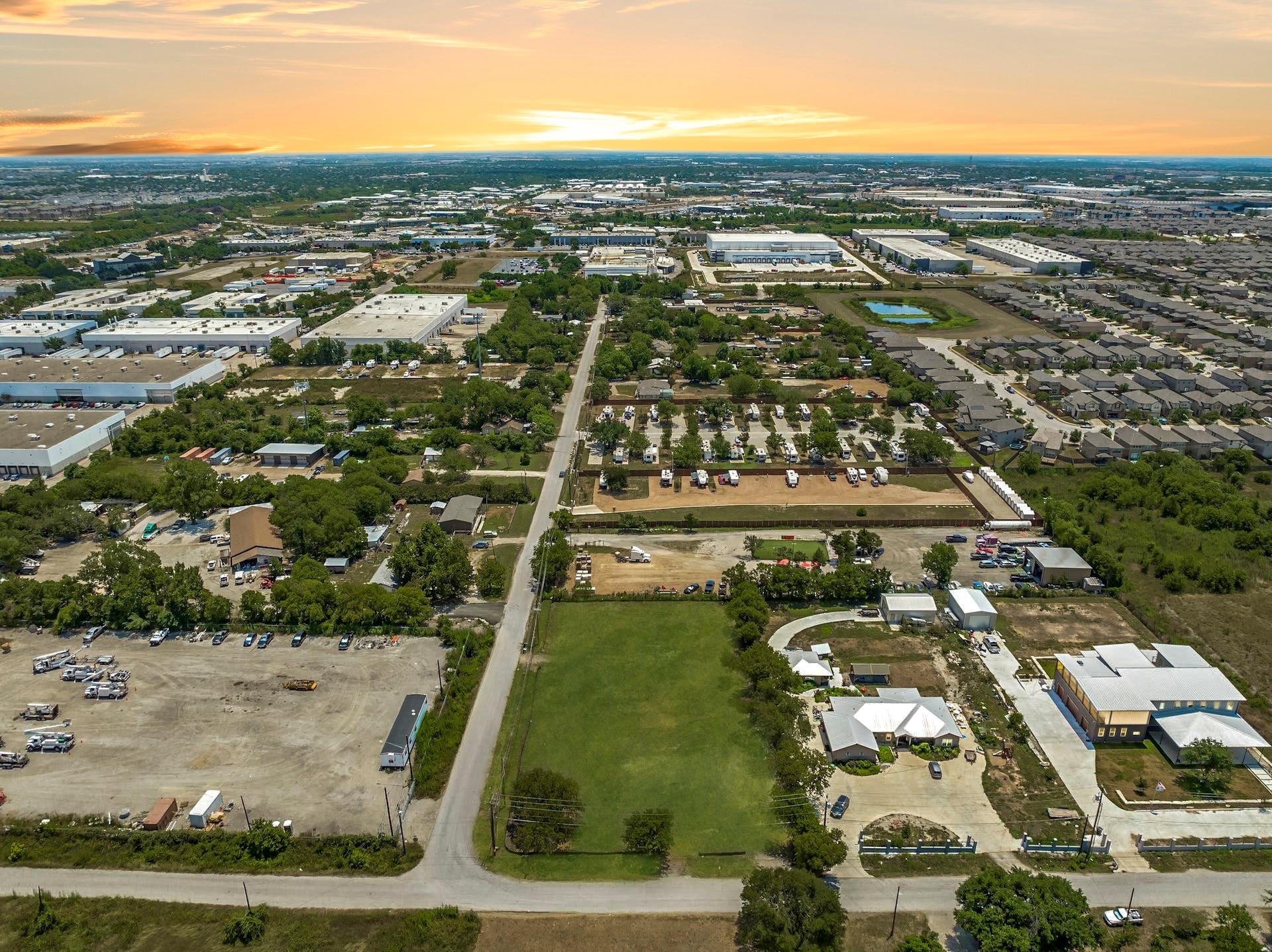 Birds eye view of property