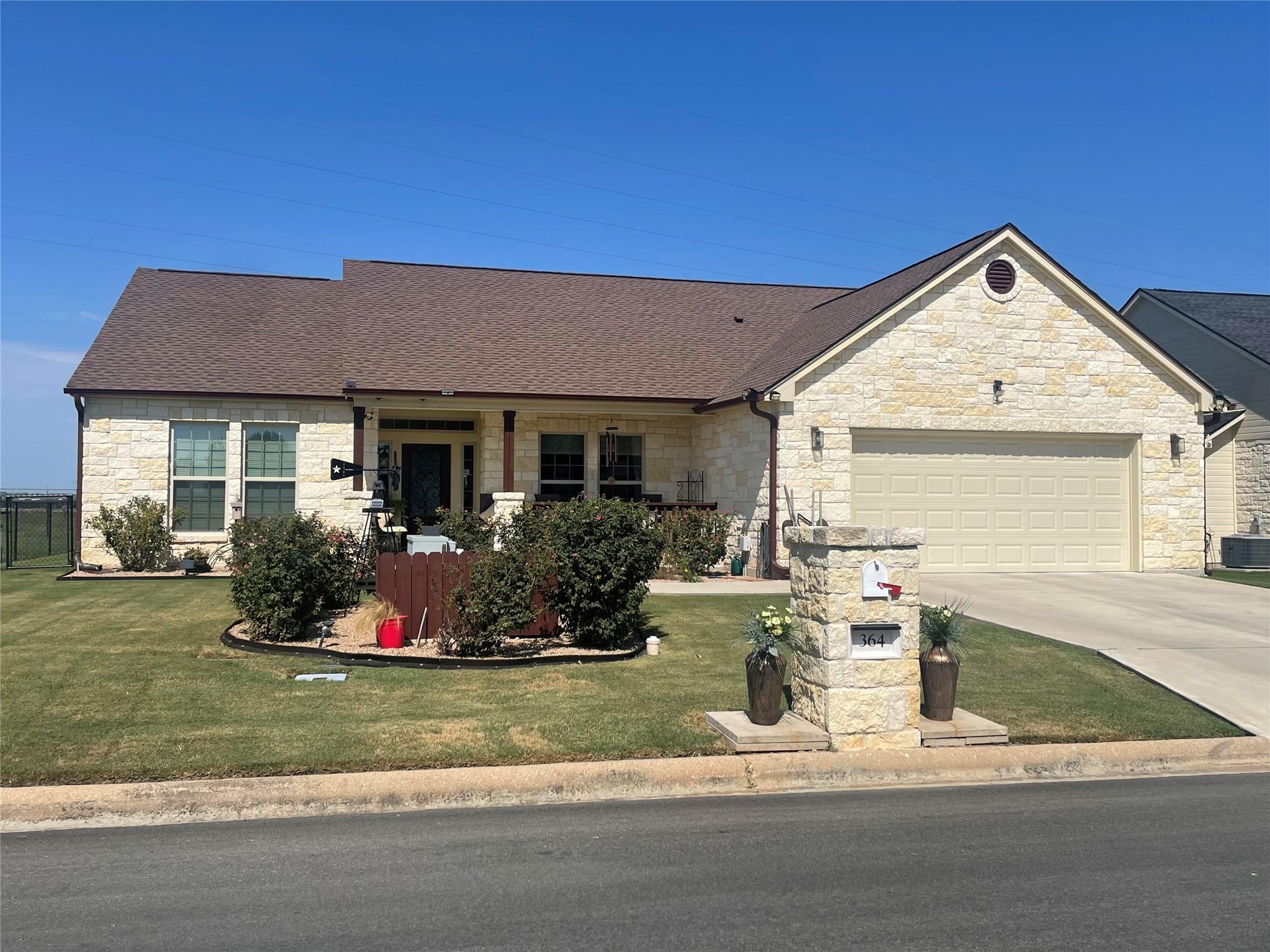 Listing photo 1 of 364  Firestone Dr