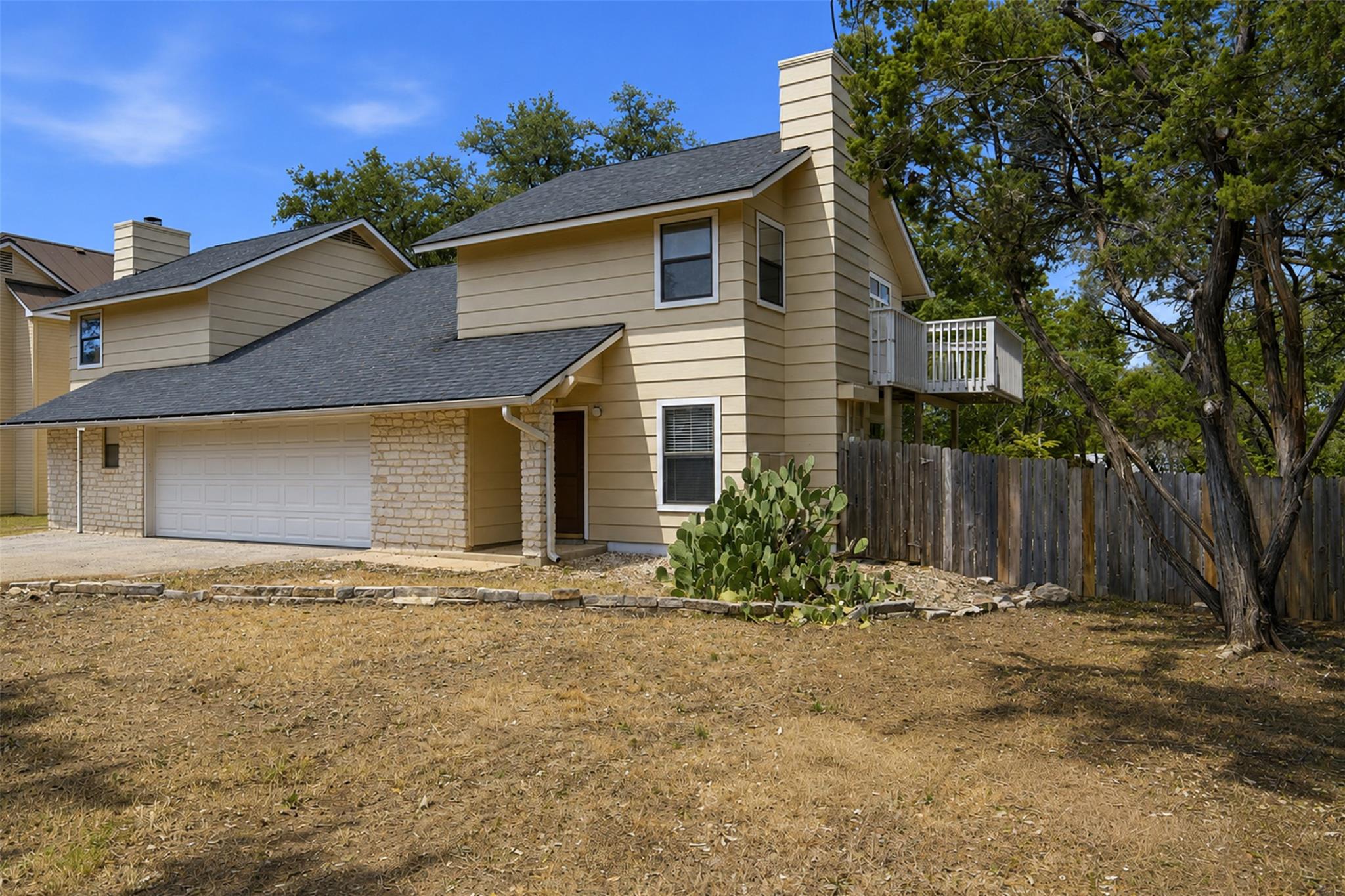Listing photo 1 of 10010  Wildflower Ln  #B