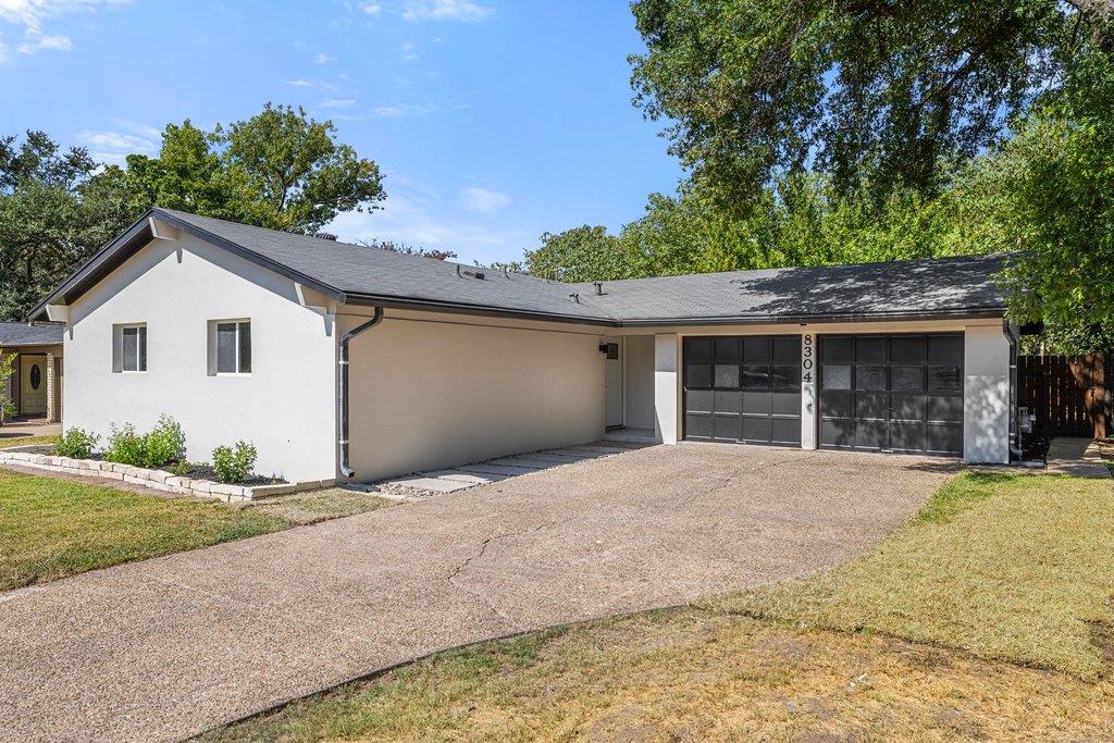 Listing photo 1 of 8304  Millway Dr