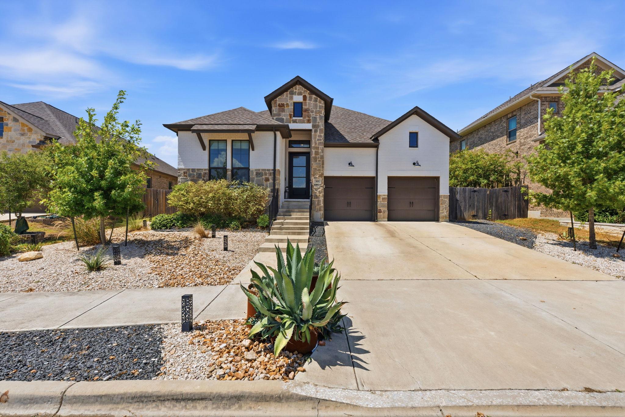 Listing photo 1 of 301  Carpenter Hill Dr
