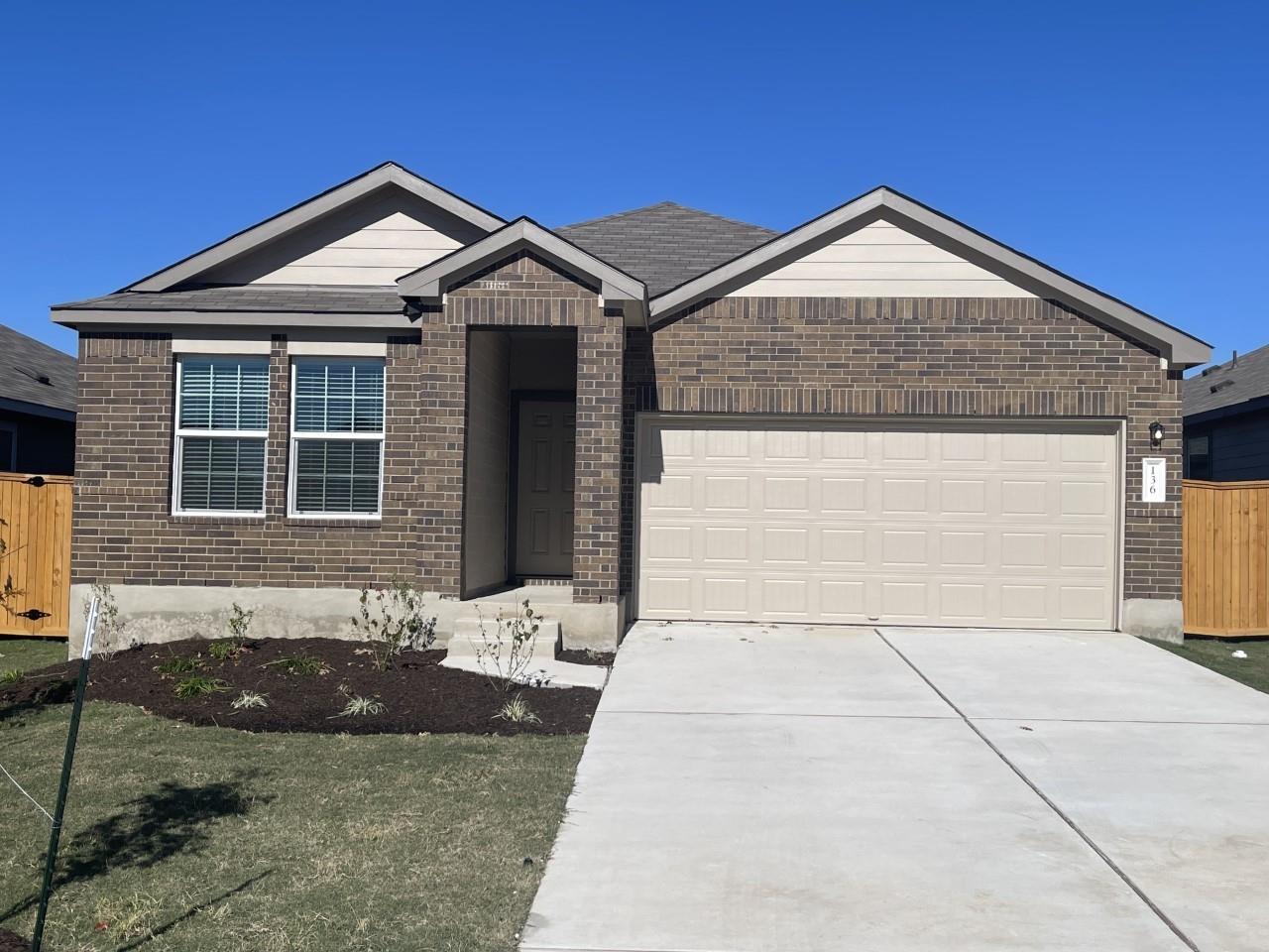Listing photo 1 of 136  Perfect World Loop