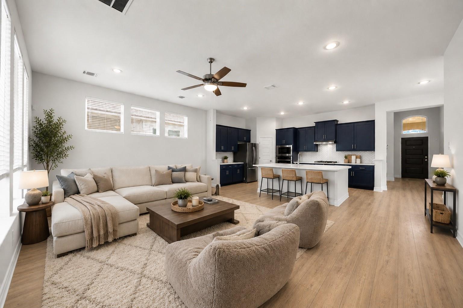 Listing photo 1 of 152  High Plains Dr