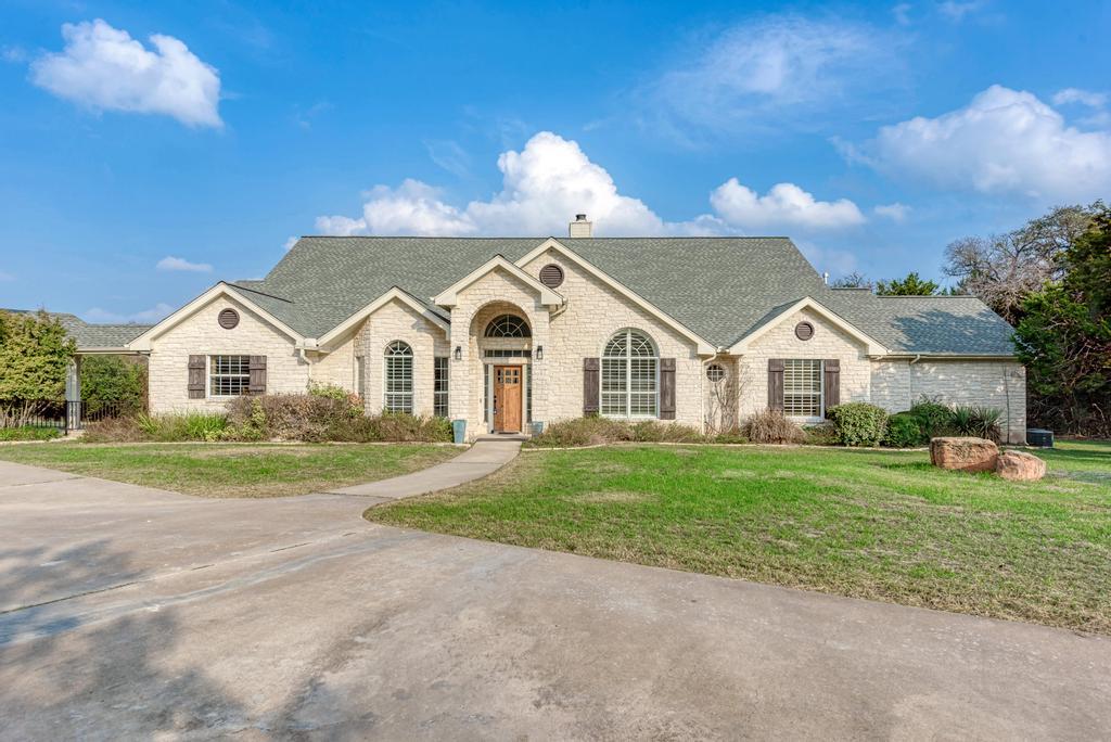 Listing photo 1 of 401  Roy Creek Ln