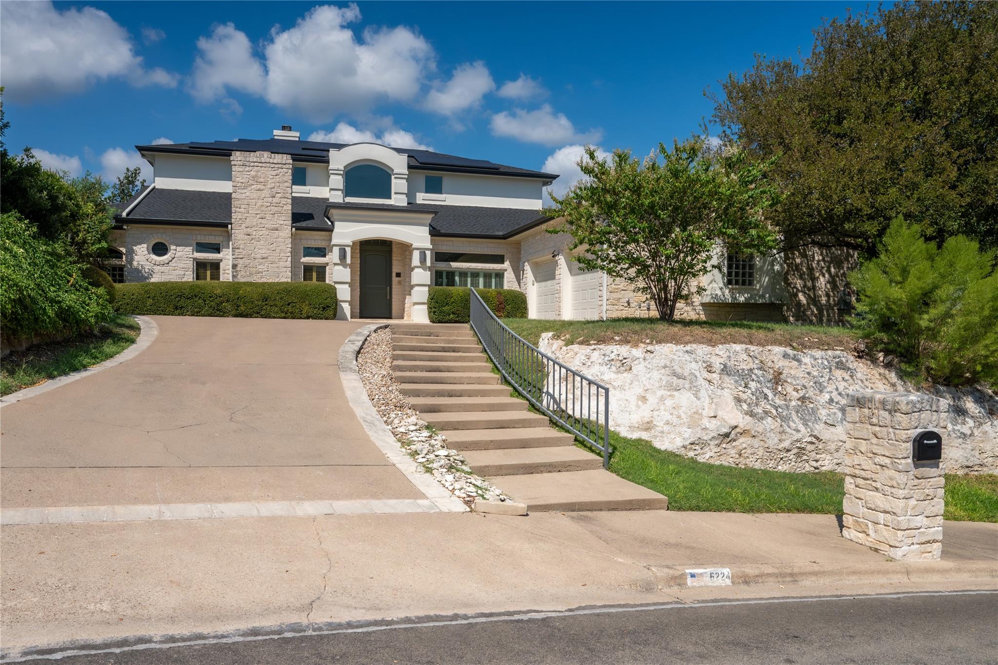 Listing photo 1 of 6224  Edwards Mountain Cv