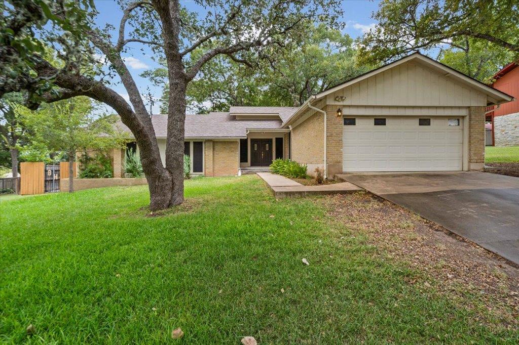 Listing photo 1 of 11203  Bluff Canyon Dr