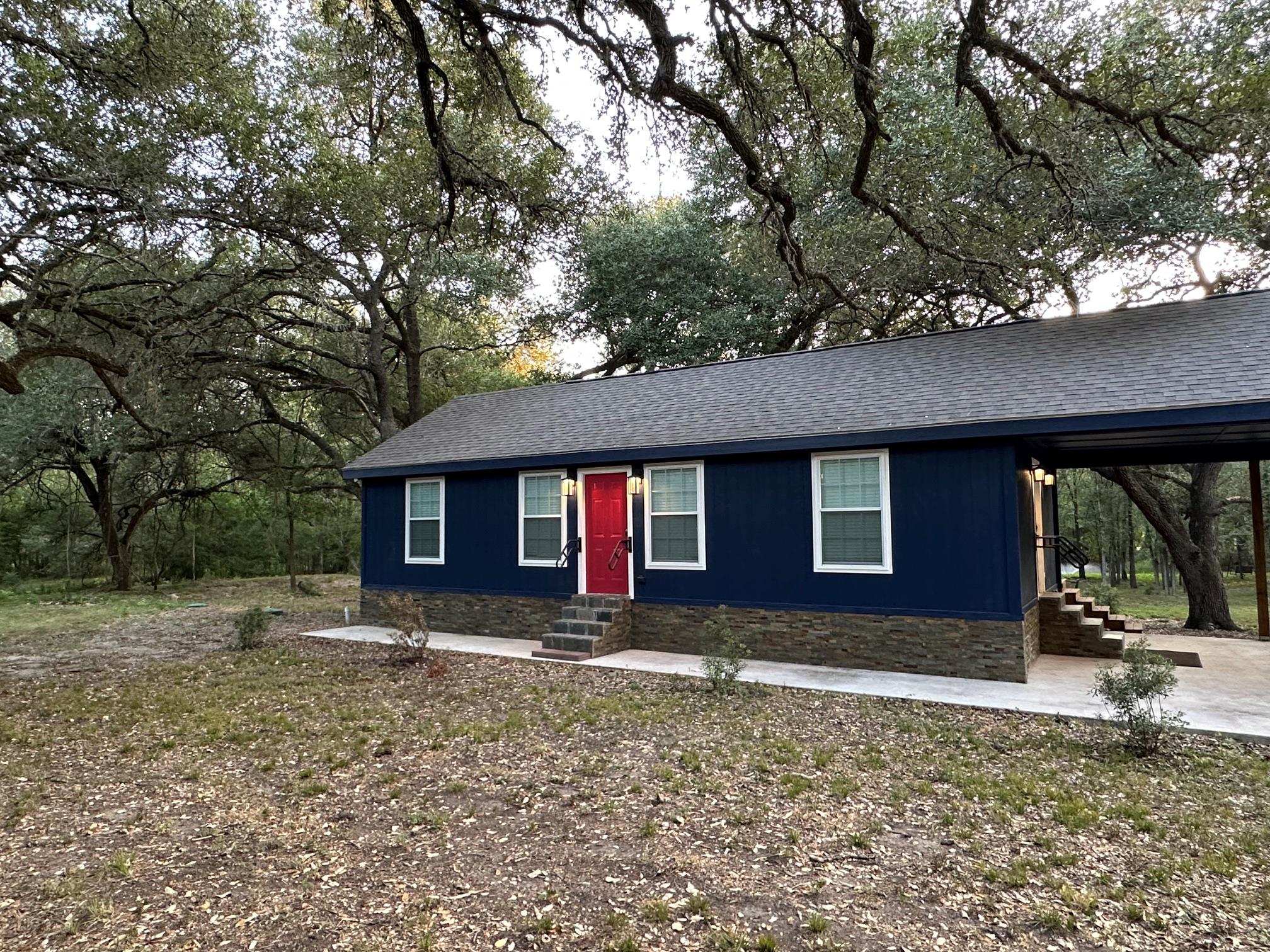 Listing photo 1 of 4900  Krischke Rd