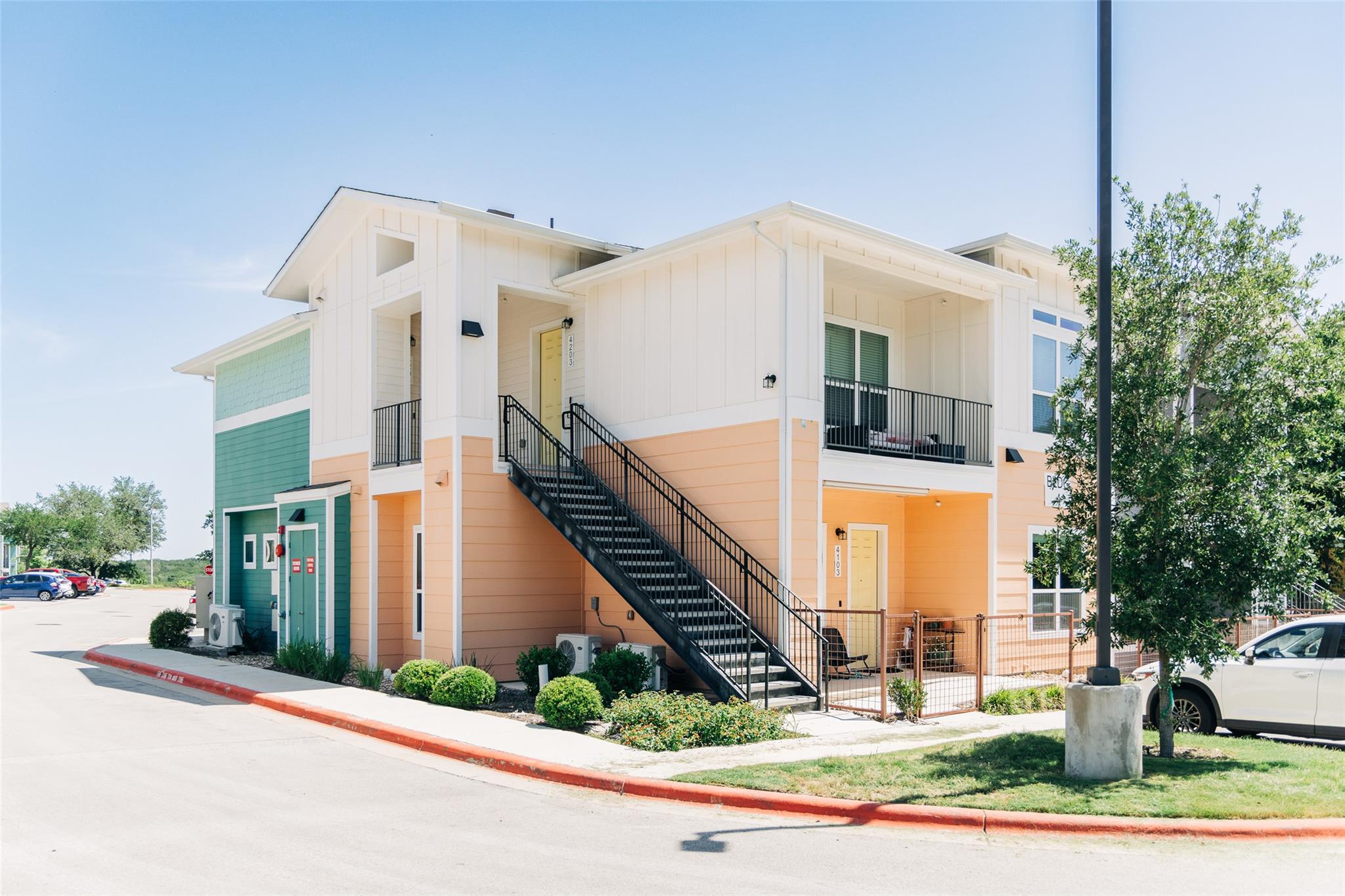 Listing photo 1 of 8601 W Gate Blvd  #4203