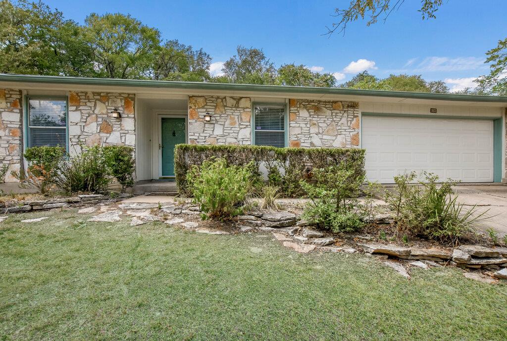 Listing photo 1 of 12300  Scribe Dr