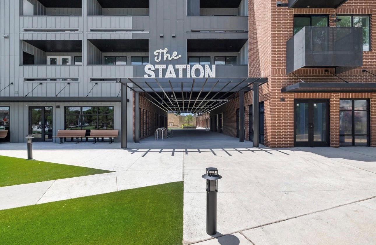 Industrial siding and classic brickwork frame thi