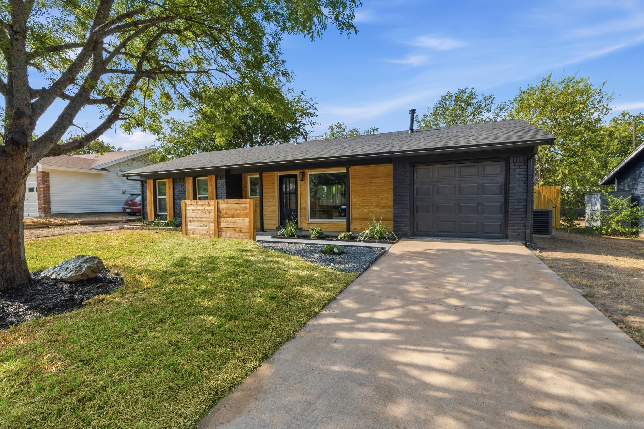 Listing photo 1 of 6705  Esther Dr