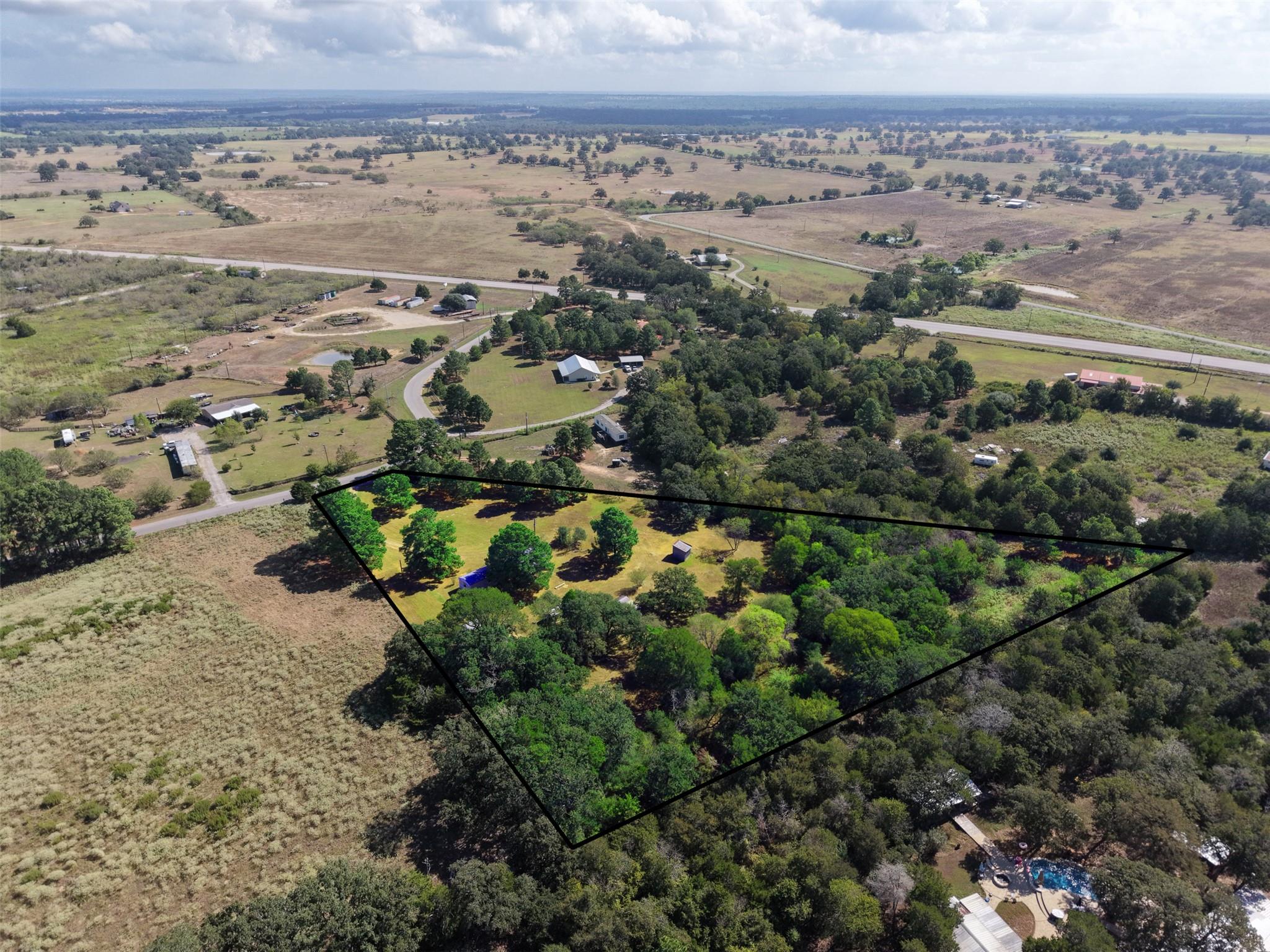 Listing photo 1 of 133  Pine Valley Loop