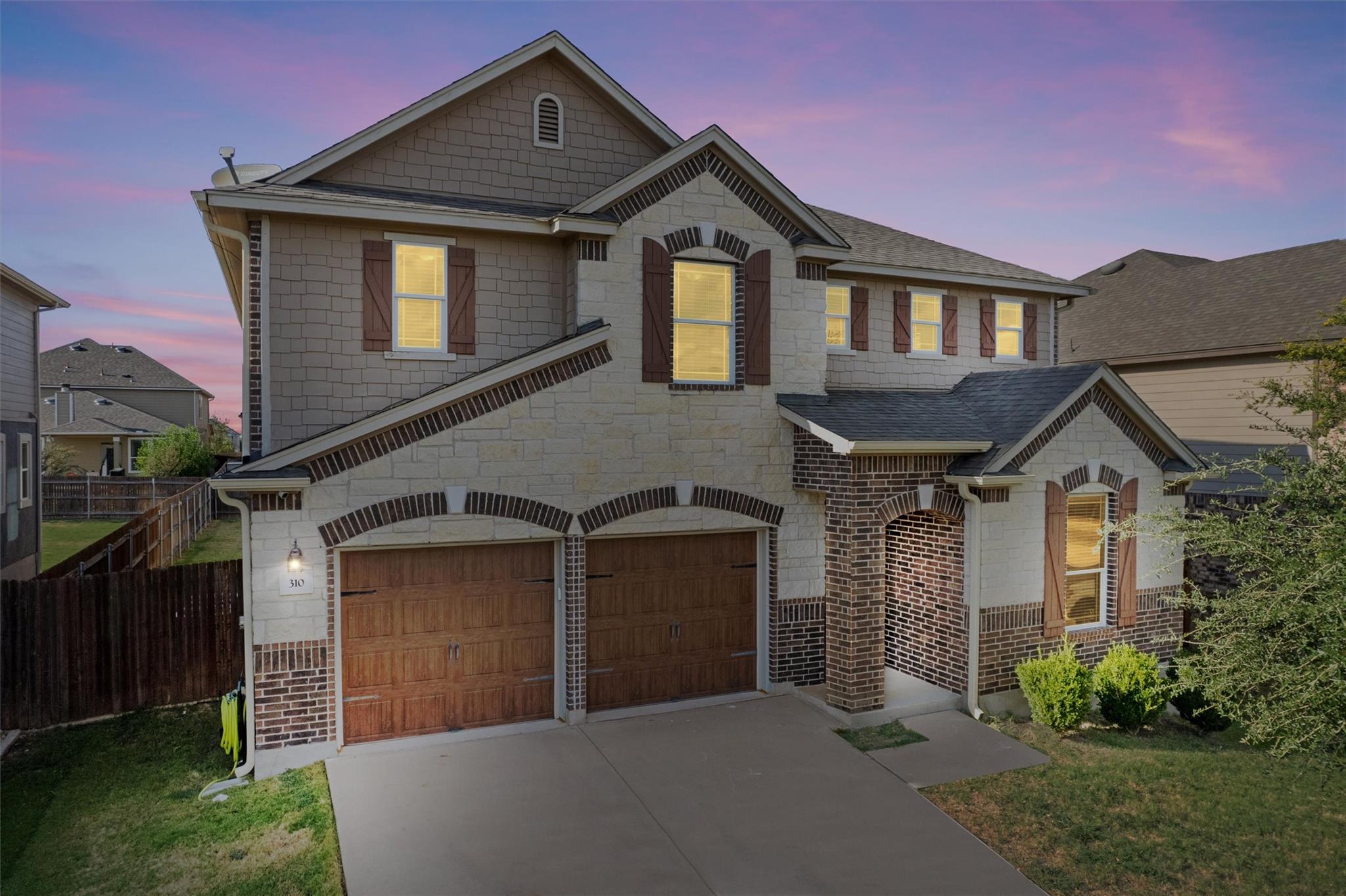 Listing photo 1 of 310  White River Dr