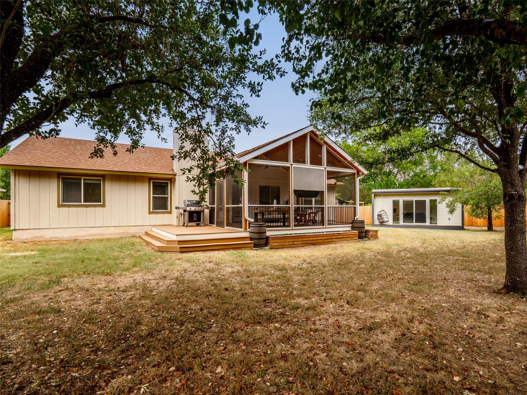 3203  Western Dr 매물 사진 1