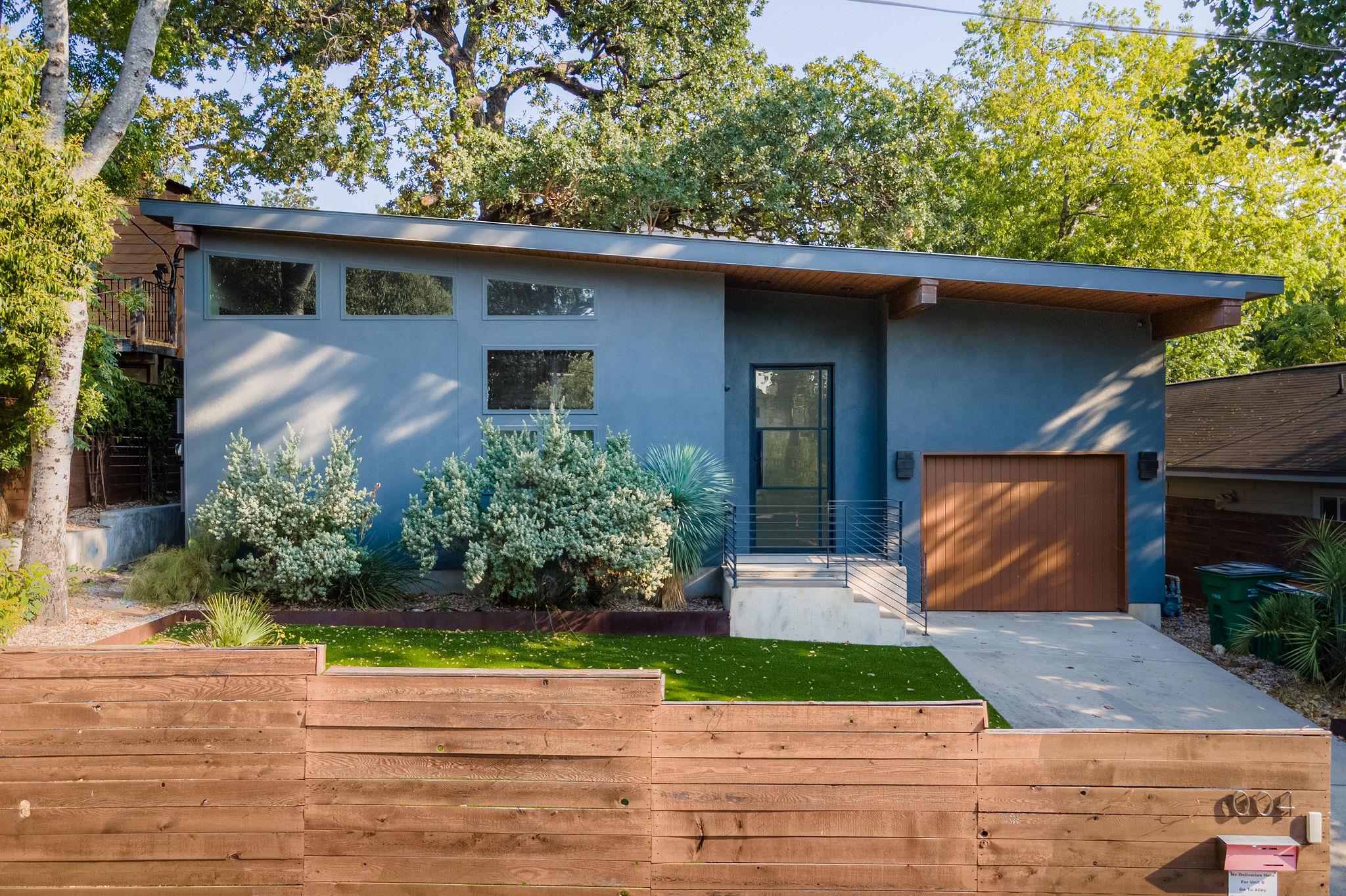 Striking contemporary architecture framed by matu