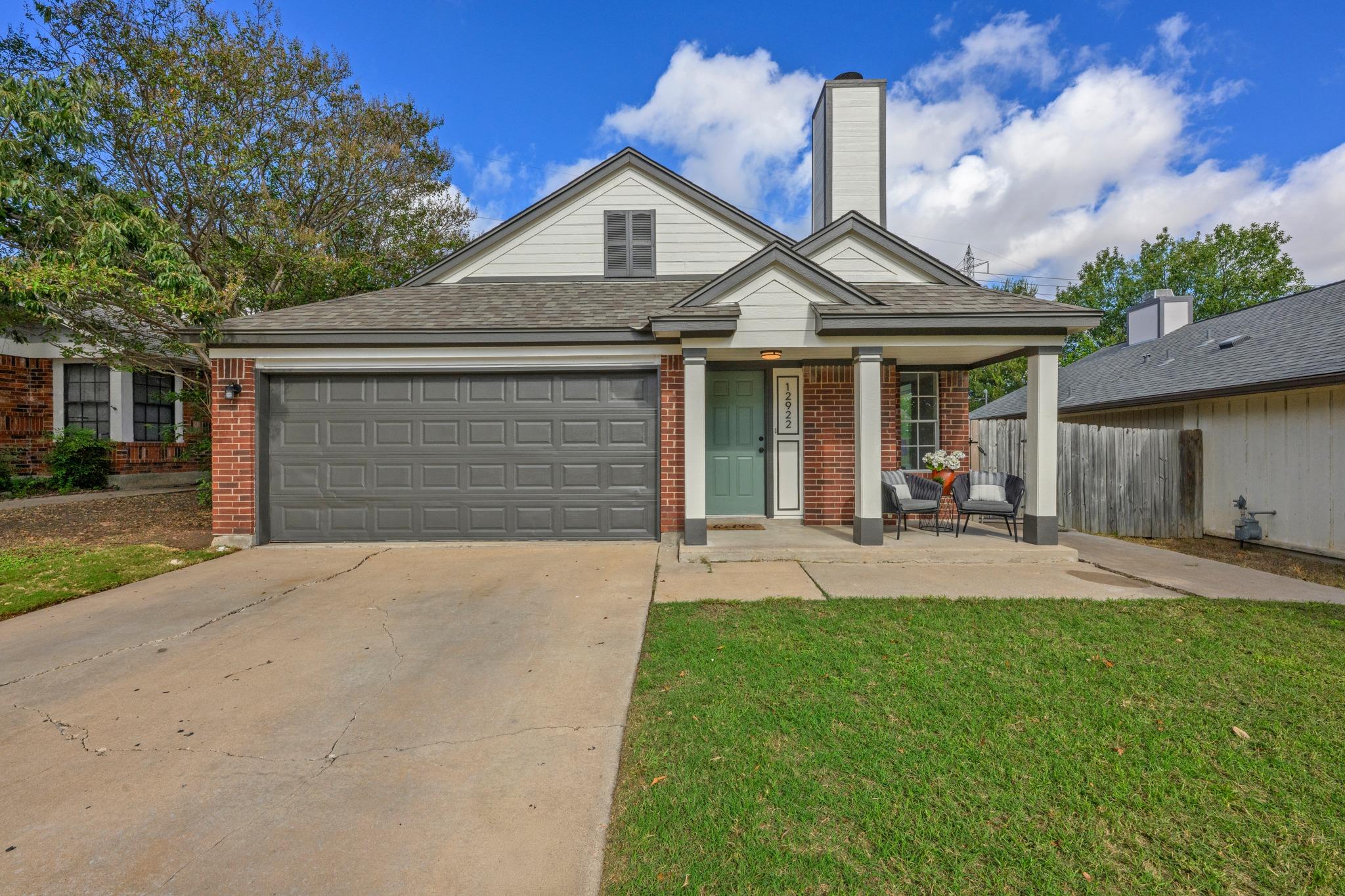 Listing photo 1 of 12922  Staton Dr