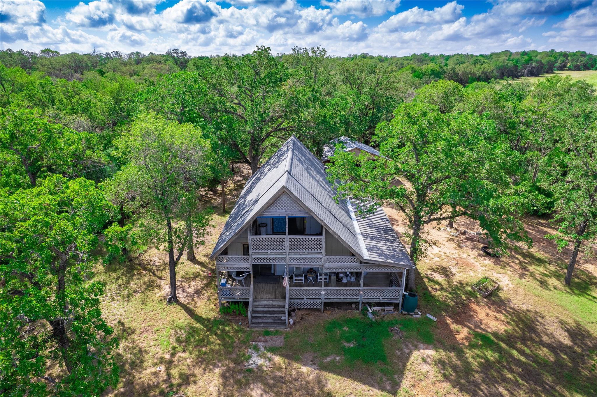 Ảnh nhà đang rao bán 1 của 499  Hidden Oaks Dr