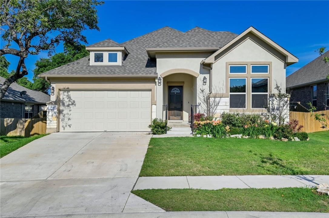 Listing photo 1 of 964  Naranjo Dr