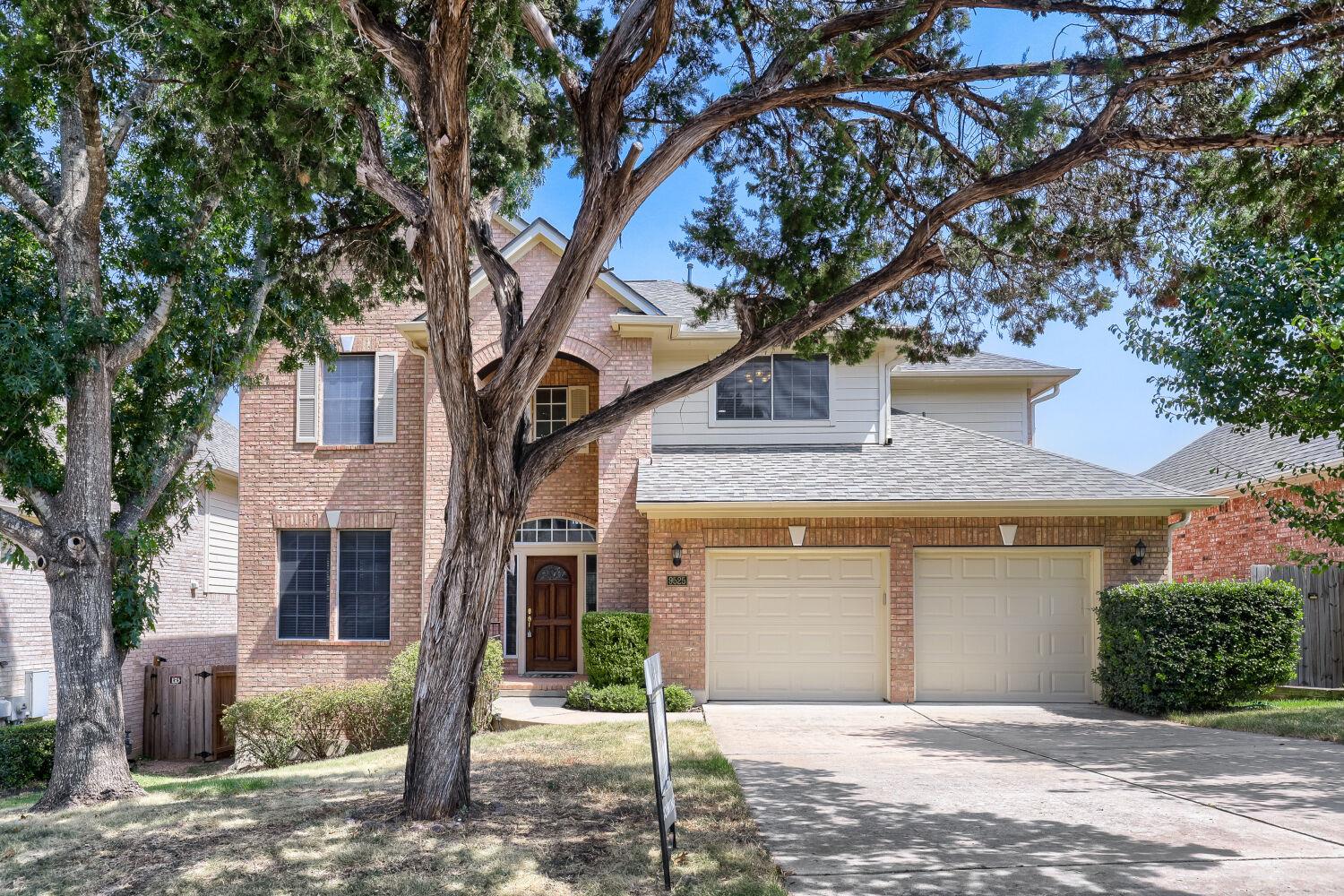 Listing photo 1 of 9525  Aire Libre Dr
