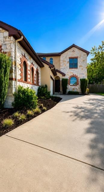 Listing photo 1 of 1405  Delsie Dr  #B