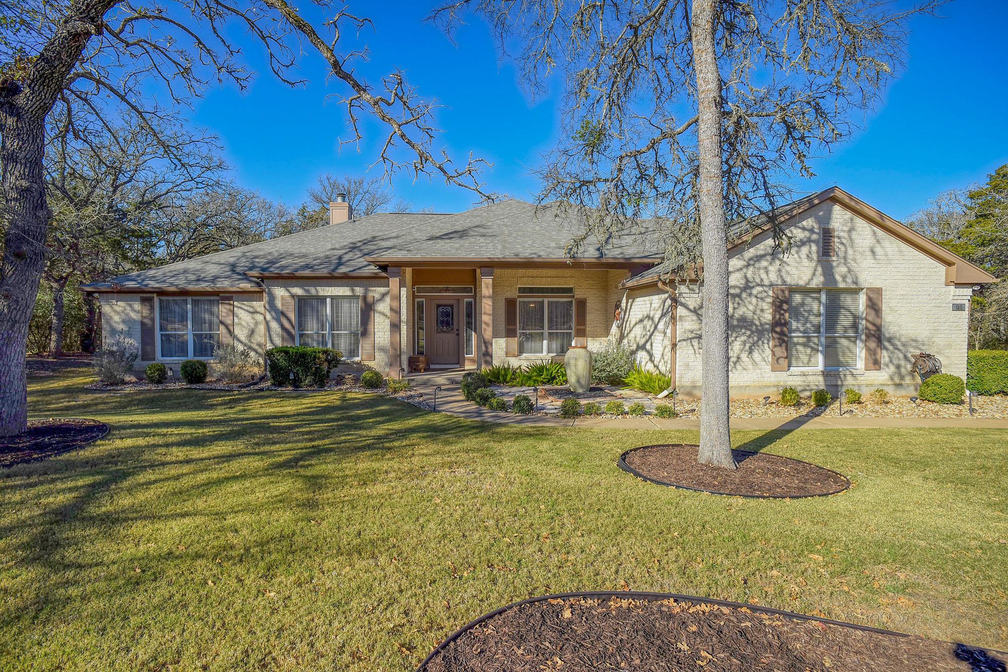 Ảnh nhà đang rao bán 1 của 142  Joshua Smith Ln
