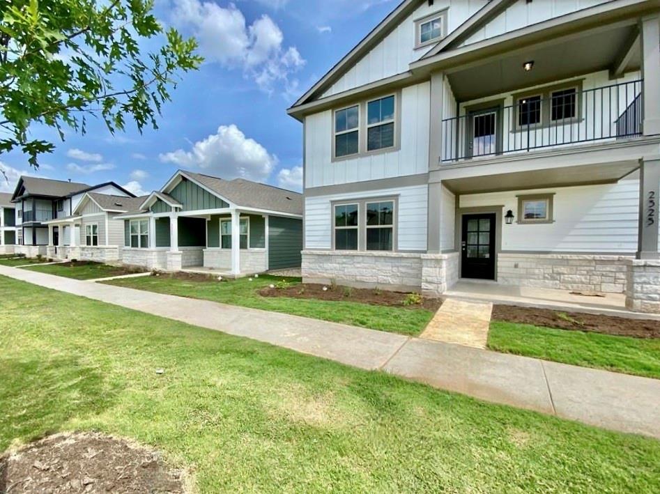 Listing photo 1 of 2525  Pecan Island Dr