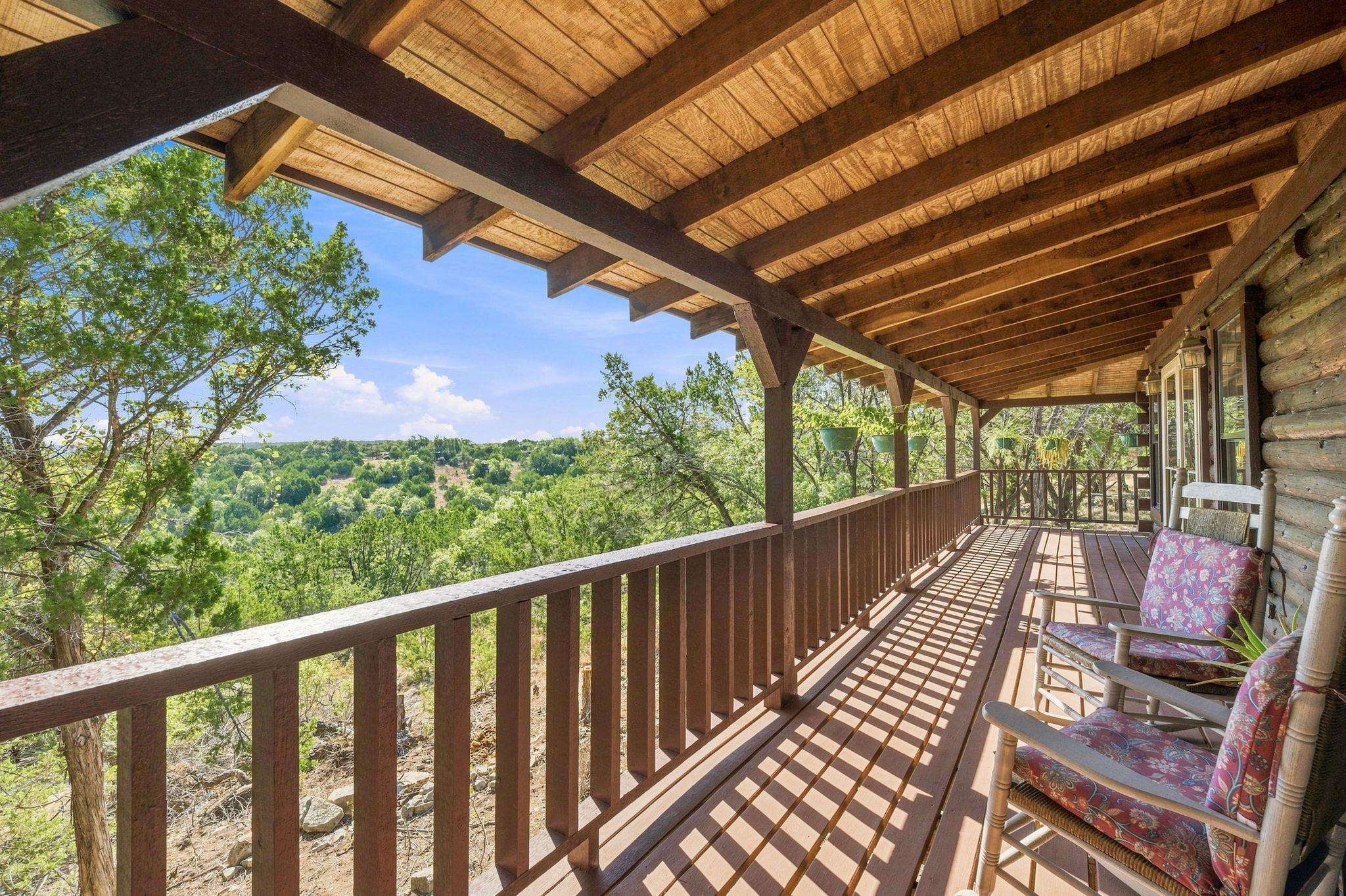 Listing photo 1 of 250  Gant Rd