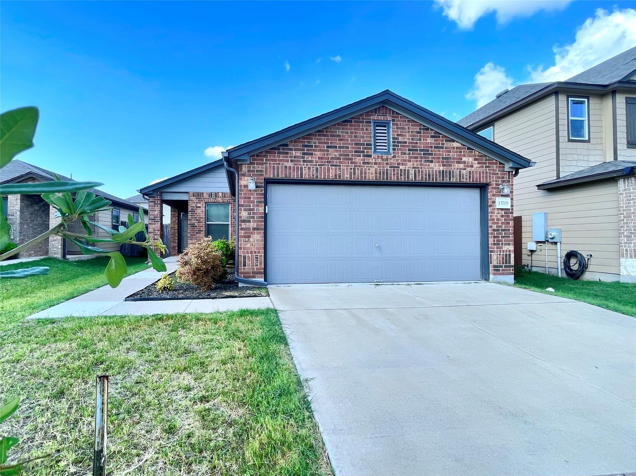 Listing photo 1 of 13709  Benjamin Harrison St
