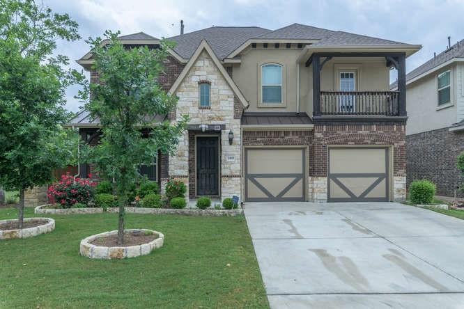 Listing photo 1 of 2469  Millbrook Loop