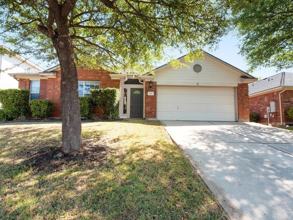 Listing photo 1 of 429  Falcon Ln