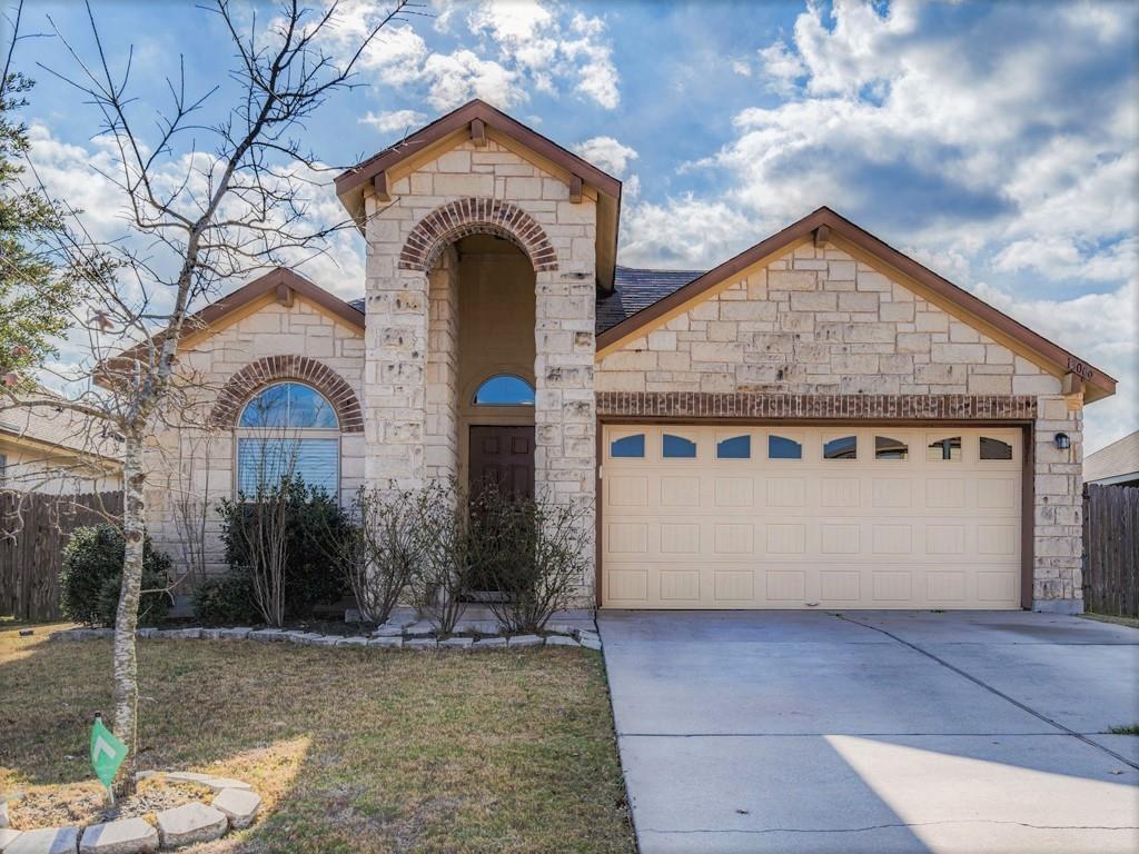 Listing photo 1 of 13009  Ring Dr