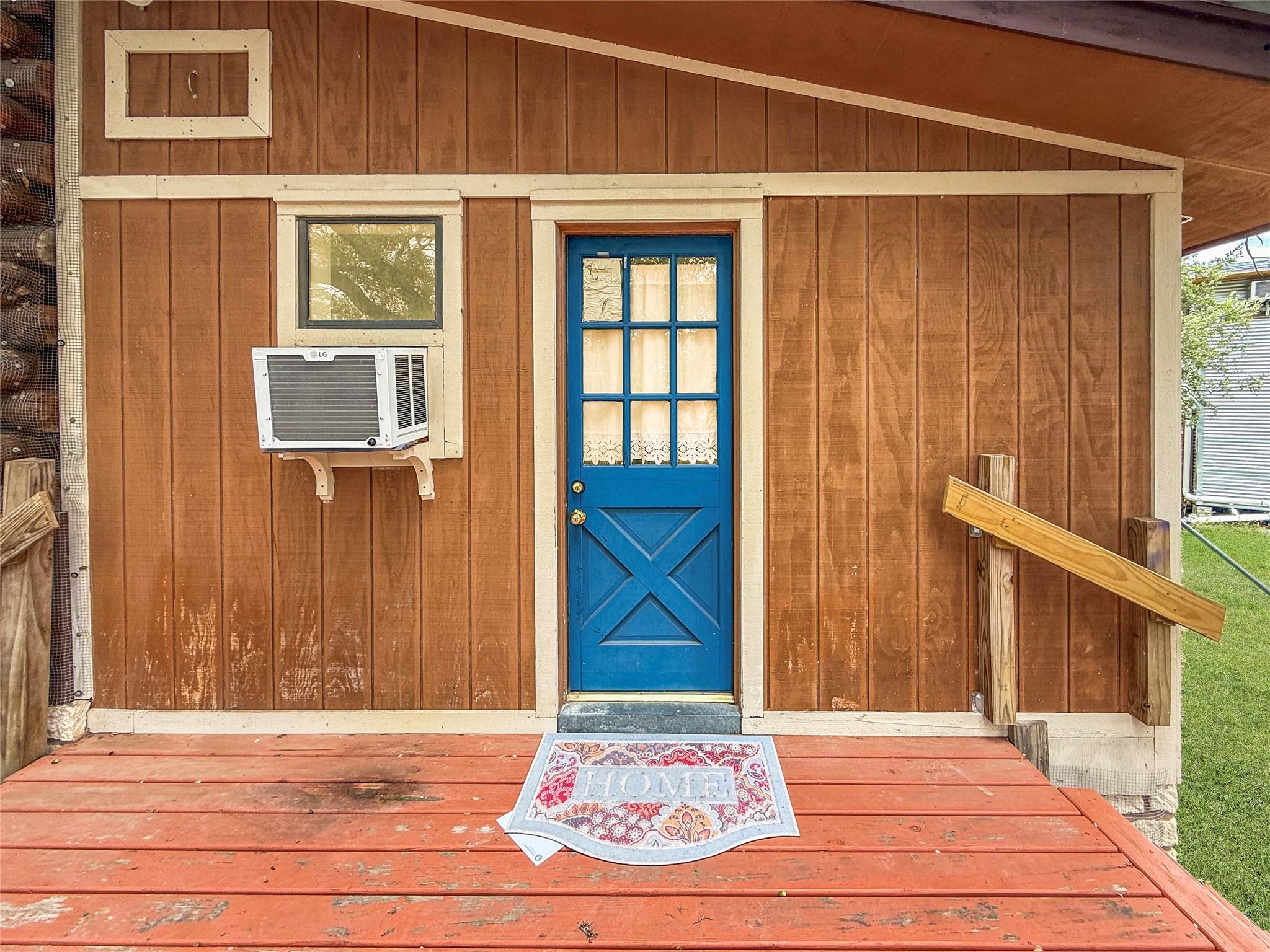 Listing photo 1 of 15211  Fitzhugh Rd  #B - Back Cabin