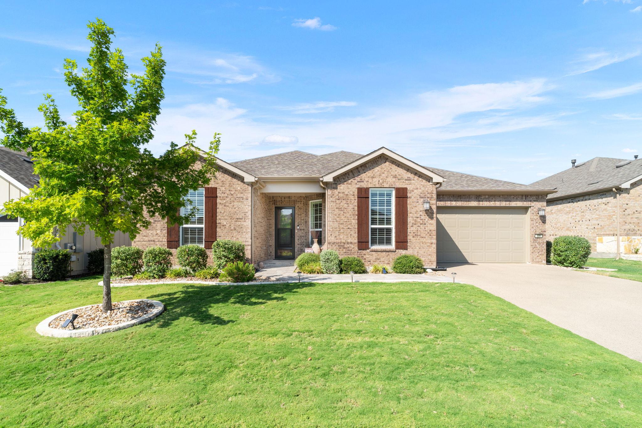 Listing photo 1 of 220  Iron Rail Ln