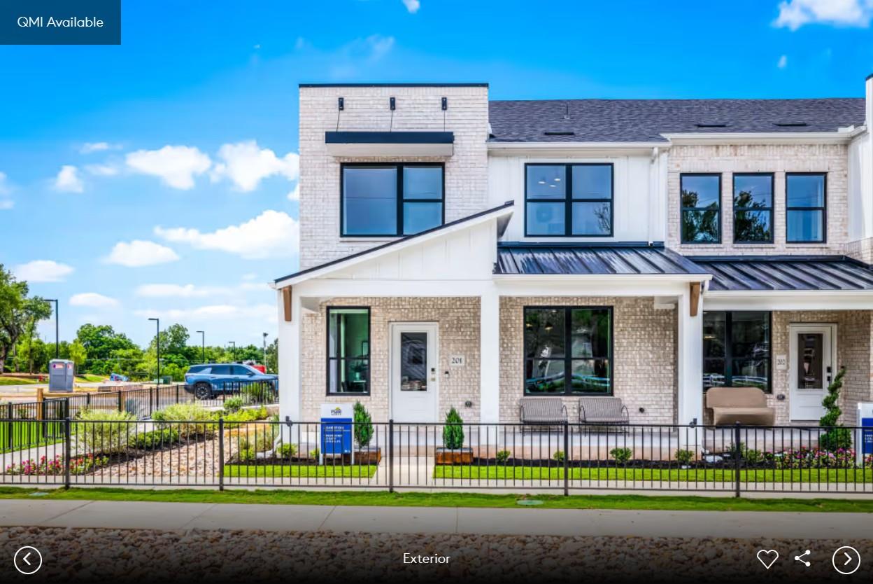Listing photo 1 of 1280 E Main St  #501