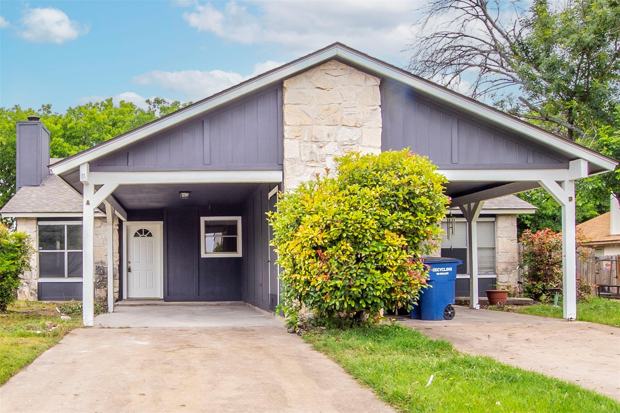 Listing photo 1 of 11304  PTARMIGAN Cv  #A