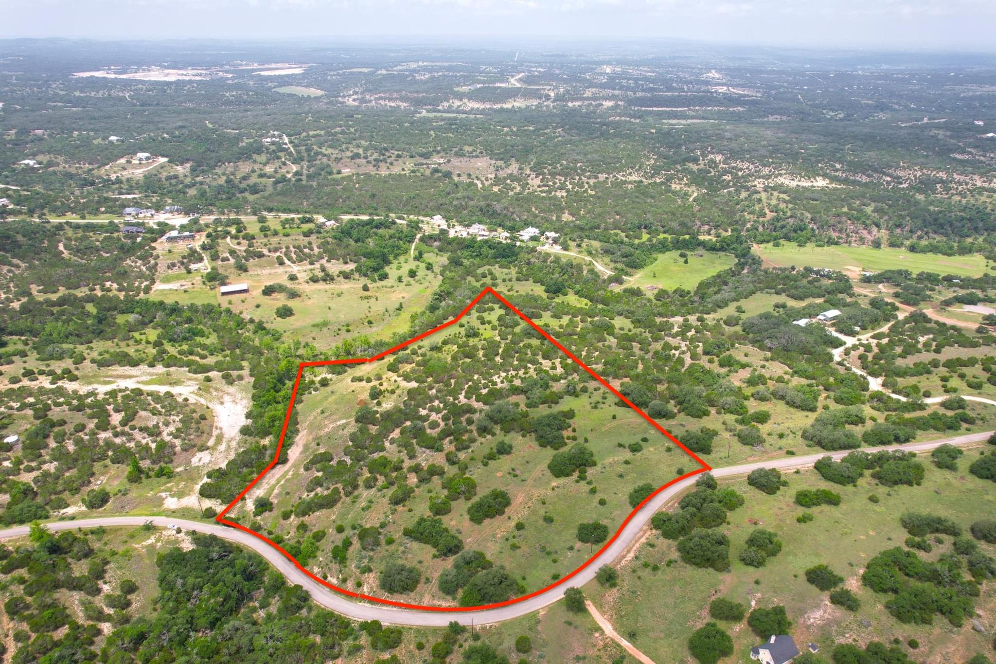 Listing photo 1 of 831  Hidden Creek Dr