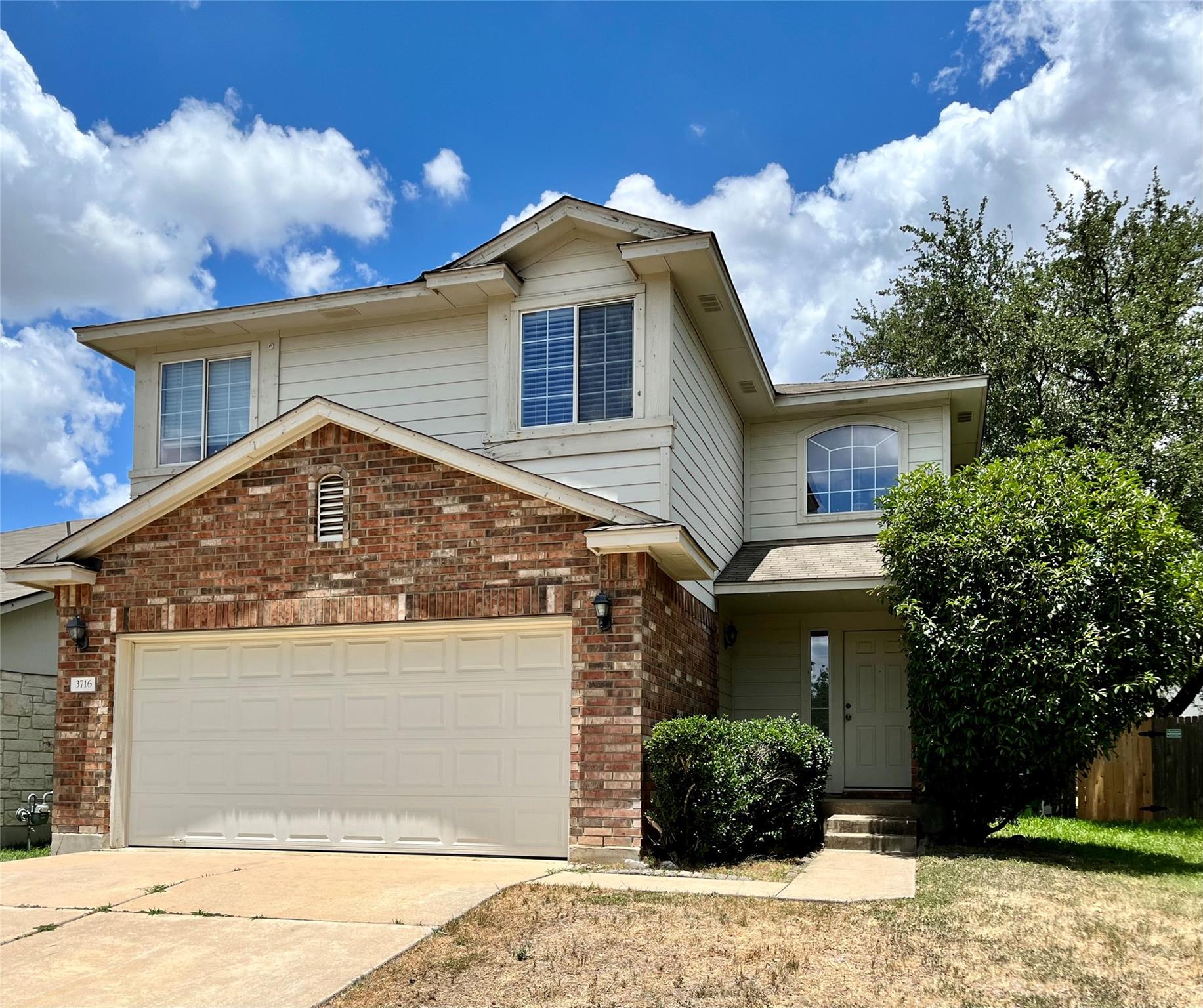 Listing photo 1 of 3716  Cap Rock Trl