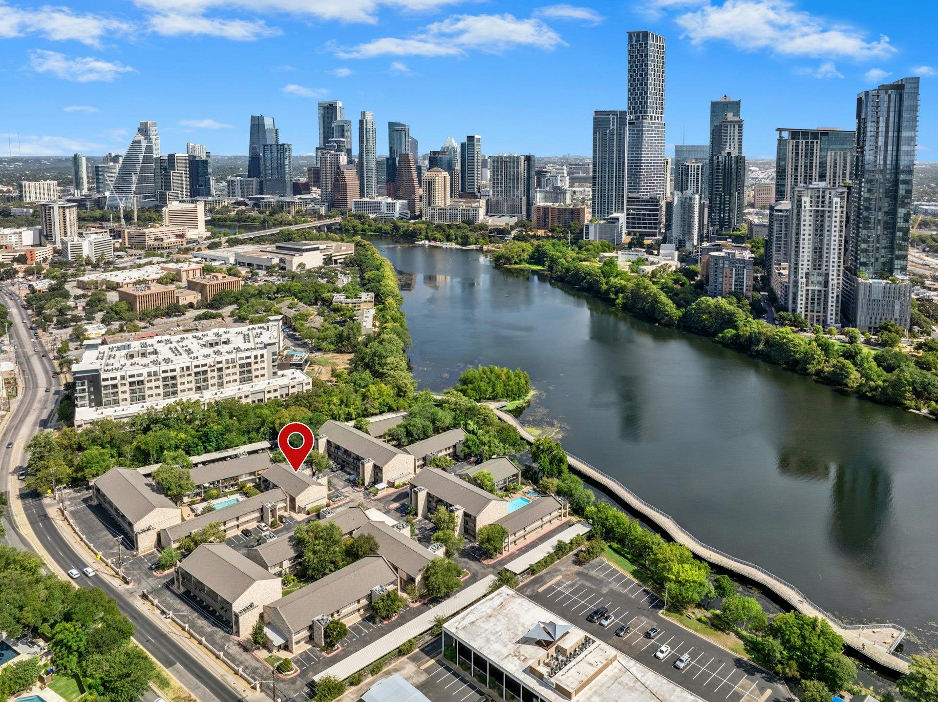 Listing photo 1 of 500 E Riverside Dr  #114